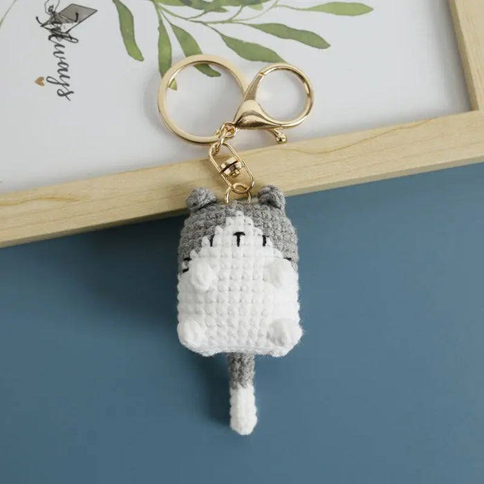 Adorable Knitted Cat Keychains - Kawaii Crochet Cat Doll Keyrings for Bags and Car Keys