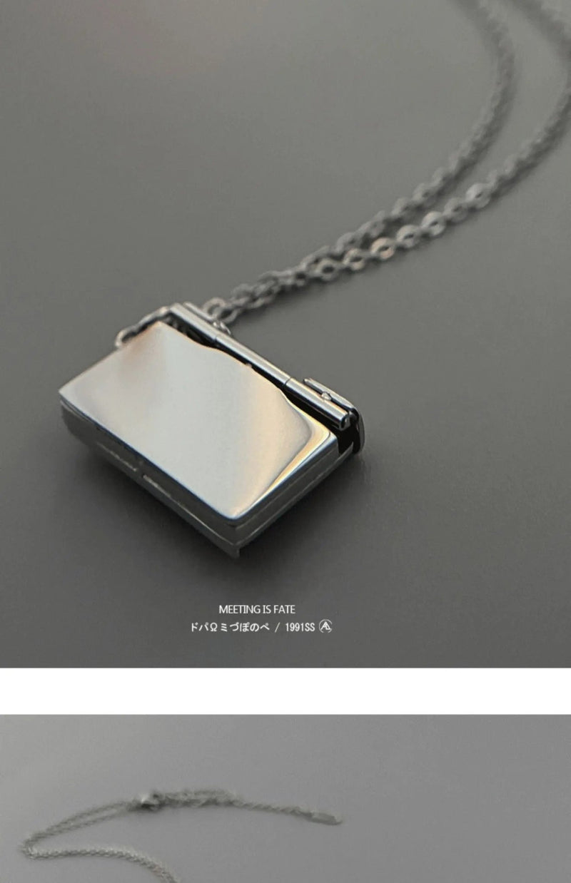 Niche Style Pdstyle Titanium Steel Girls' Practical Necklace - Lacatang Shop