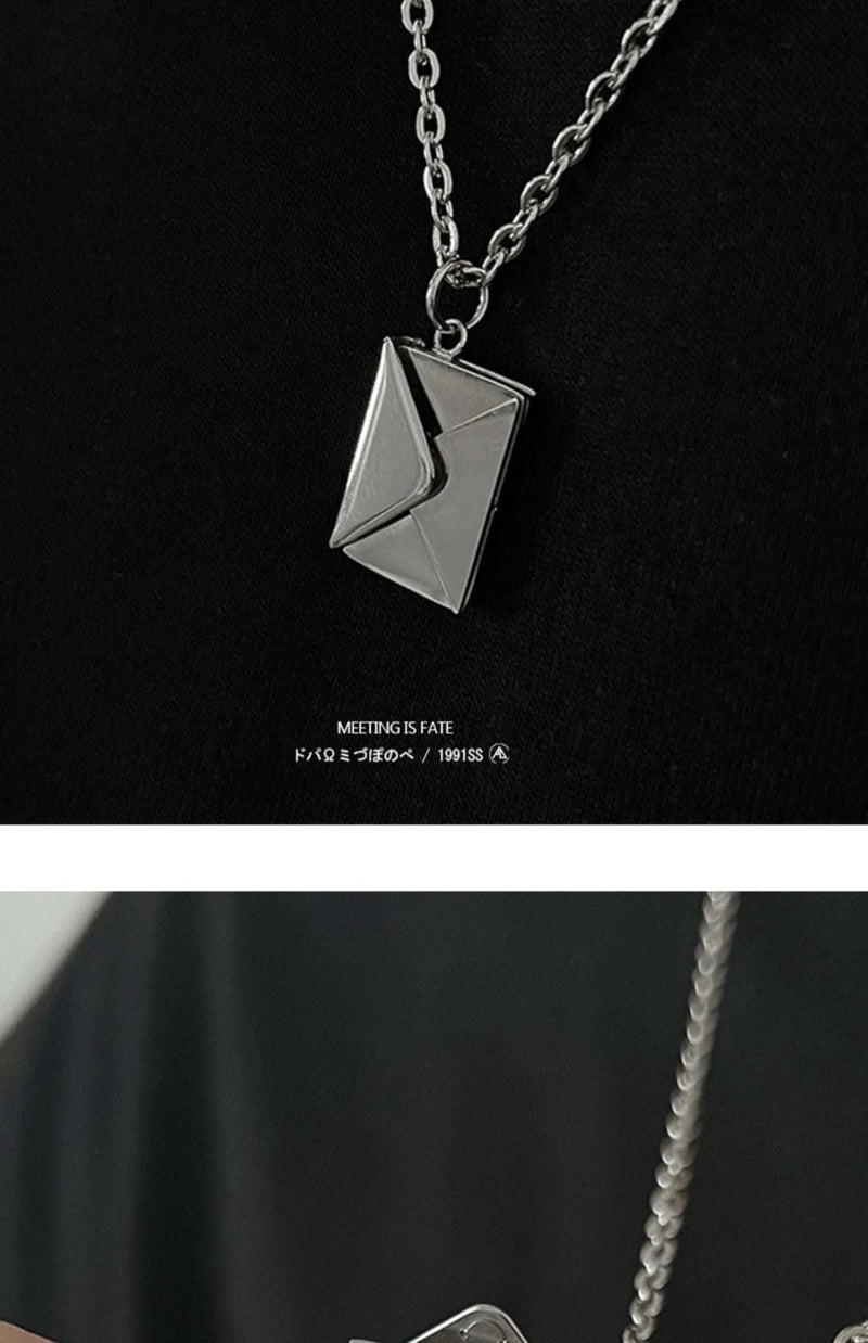 Niche Style Pdstyle Titanium Steel Girls' Practical Necklace - Lacatang Shop