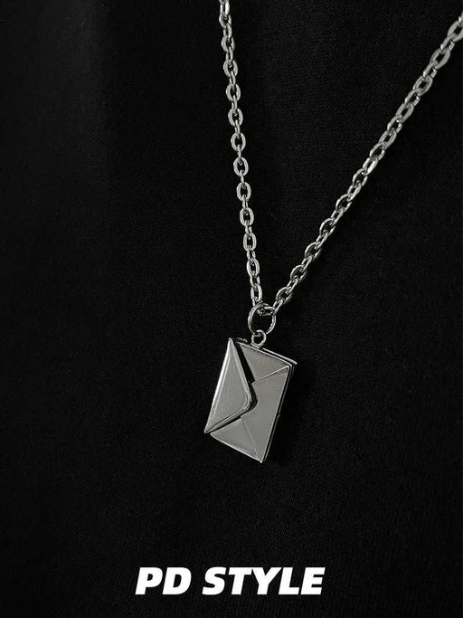 Niche Style Pdstyle Titanium Steel Girls' Practical Necklace - Lacatang Shop