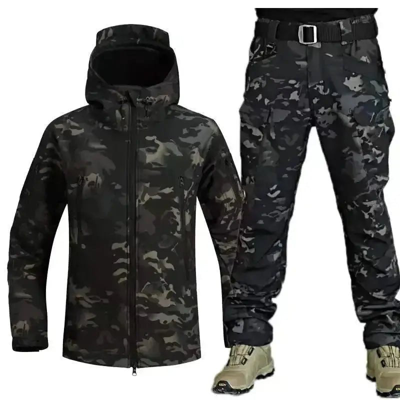 Outdoor Shark Skin Warmth Set Camo Plush Thickened Coat Autumn/Winter Racing Top Does Not Include Cuff Logo Pattern - Lacatang Shop